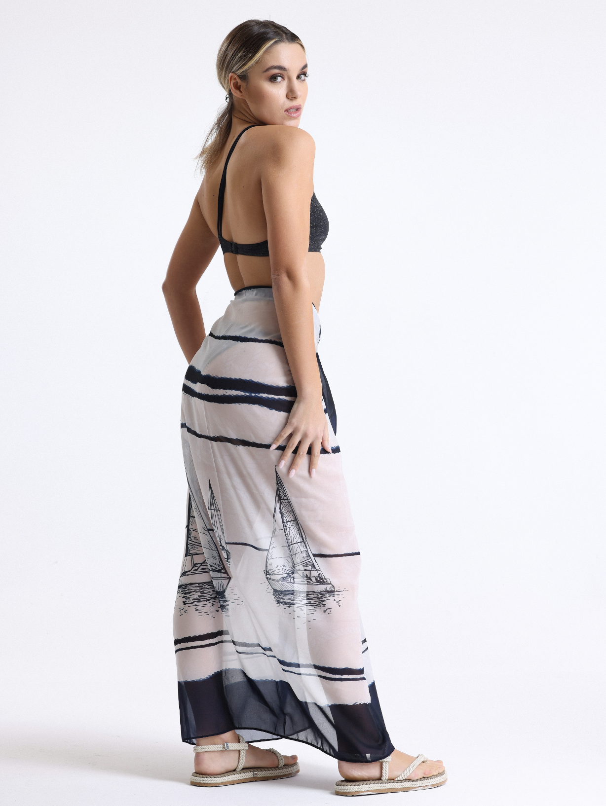 The SAILER Nautical Print Pareo